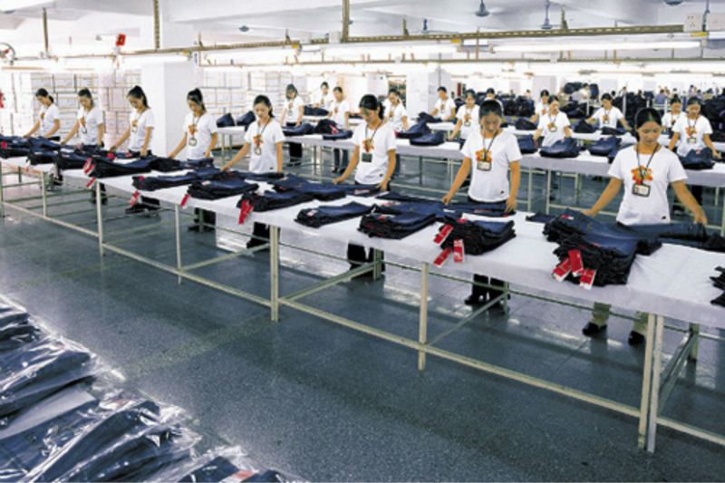 ライトブルーデニムジーンズの女の子のジーンズ仕入れ・メーカー・工場