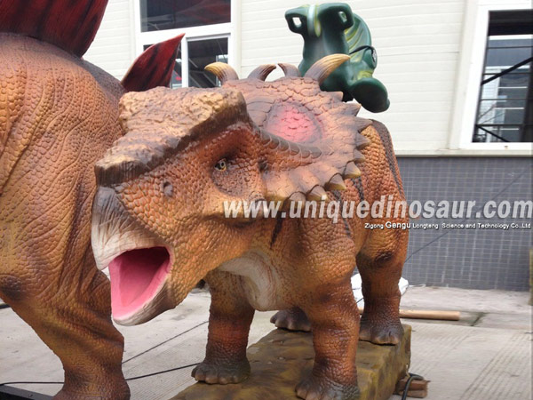 Animatronic Dinosaur Ride Game Simulator Dinosaurs.jpg