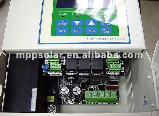 40A 2700w 240DCは雑種の太陽充満コントローラーMPPT太陽充満コントローラーを入れた問屋・仕入れ・卸・卸売り