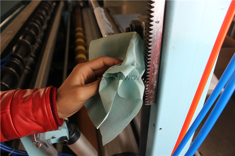 High quality disposable spunlace nonwoven cleaning wipers