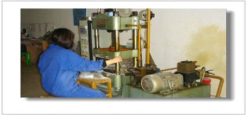 尿素ホルムアルデヒド成形化合物粉末メラミン食器のために問屋・仕入れ・卸・卸売り