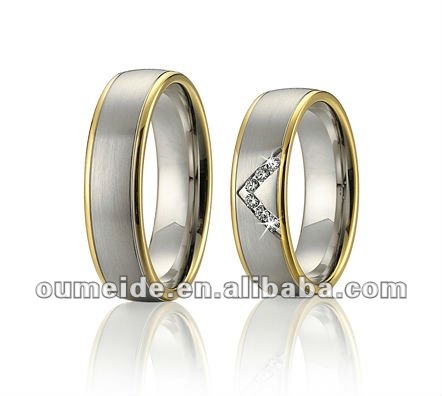 Dummys servicio para el anillo de bodas del oro ( o anillo de ... Dummys servicio para el anillo de bodas del oro ( o anillo de ...