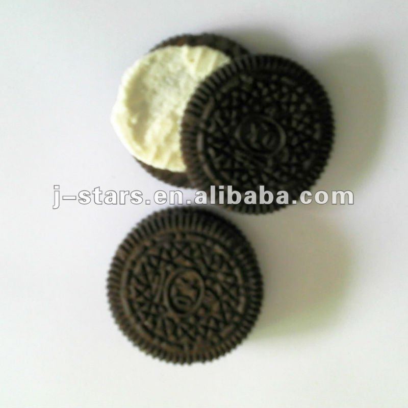 Delicious Cracker Chocolate Sandwich Biscuit