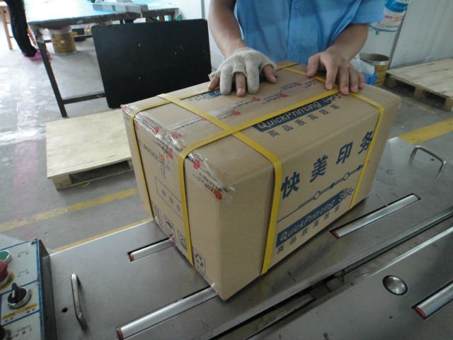 光沢のあるハードカバーの児童図書の厚表紙本の本問屋・仕入れ・卸・卸売り