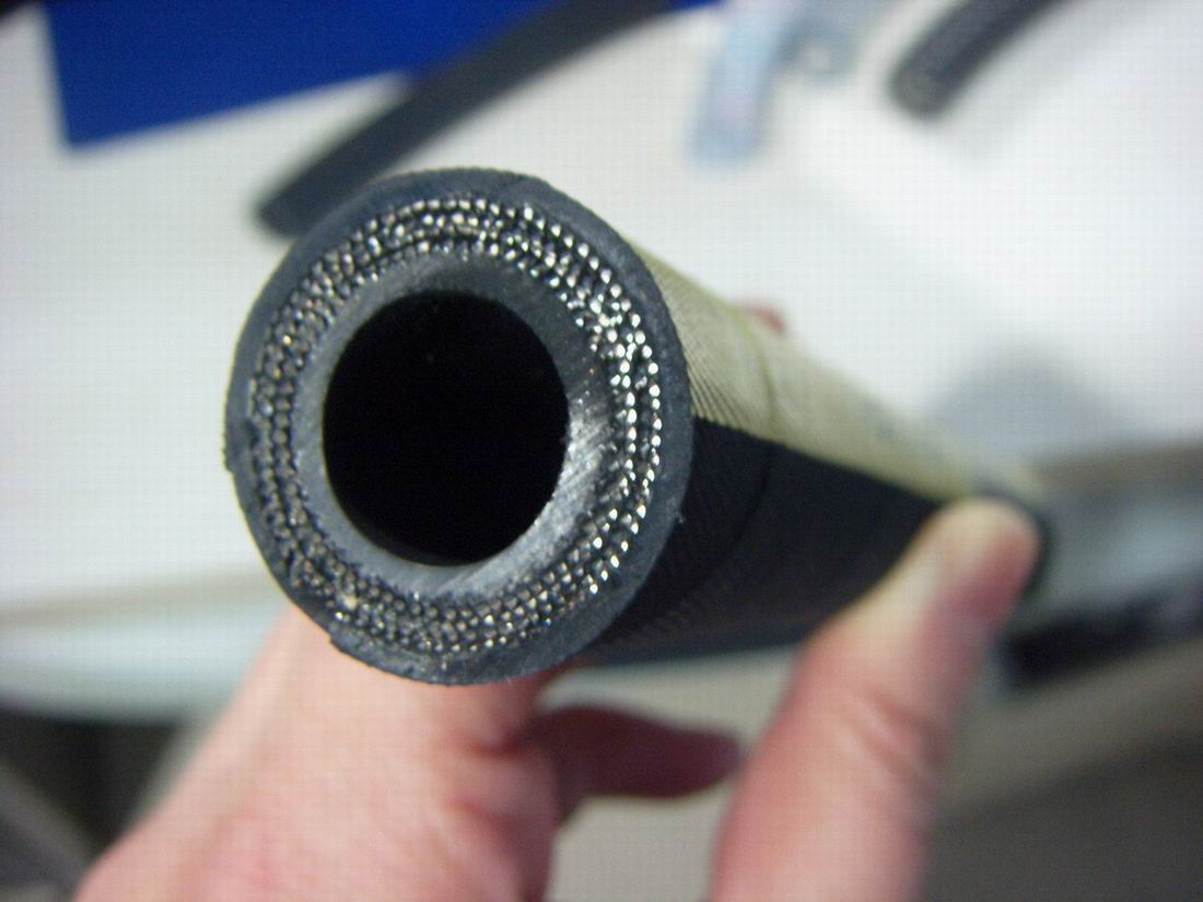 (H)hydraulic hose3.jpg