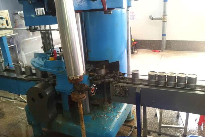 Automatic high speed mushroom fish round can seamer machine