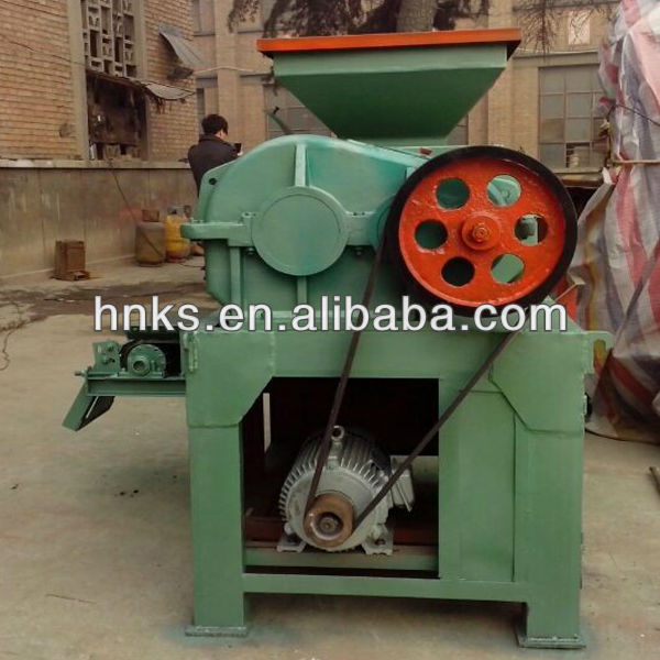 Roller type coal charcoal briquette making machine (2).jpg