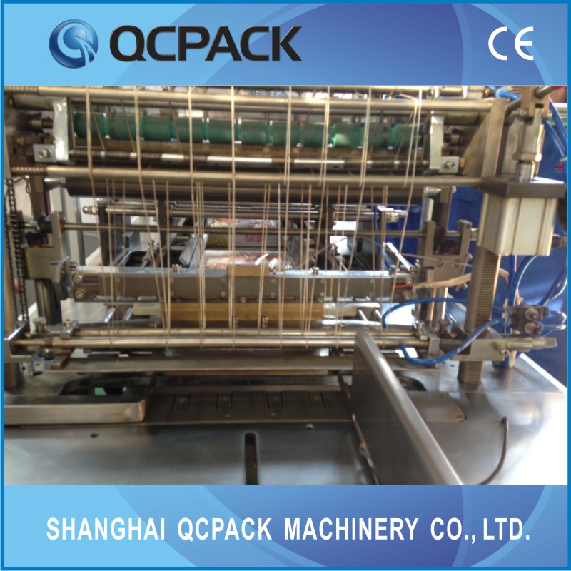 BTB-400 High speed Automatic Cellophane Wrapping Machine automatic lollipop packing machine