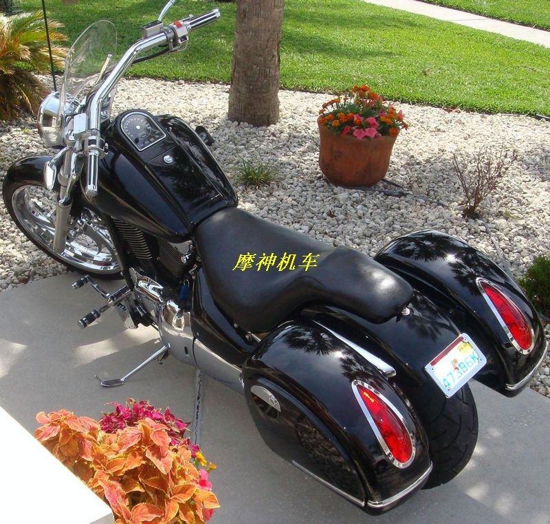 How To Install Hard Saddlebags Suzuki C50 bertyldesigns