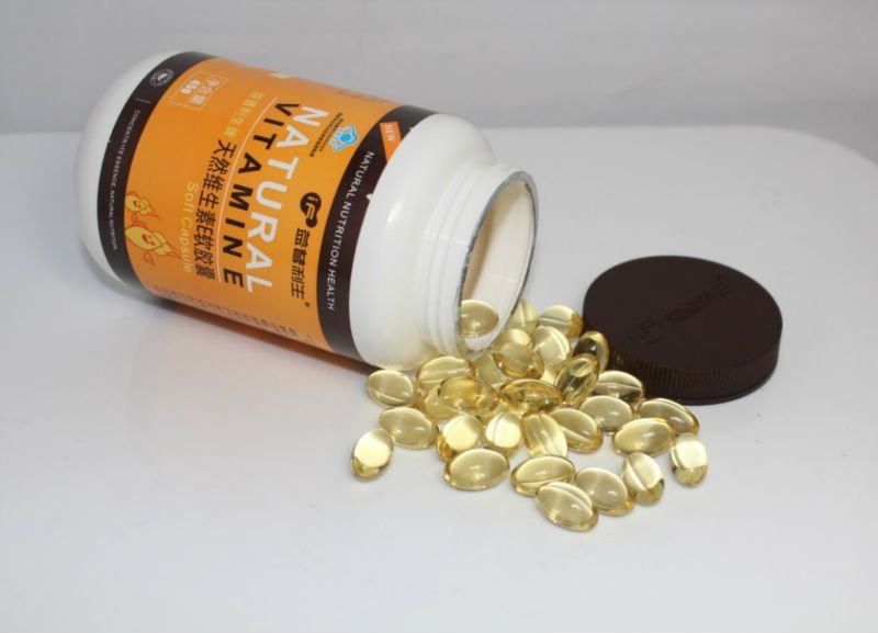 Natural Dietary Supplement Vitamin E capsule