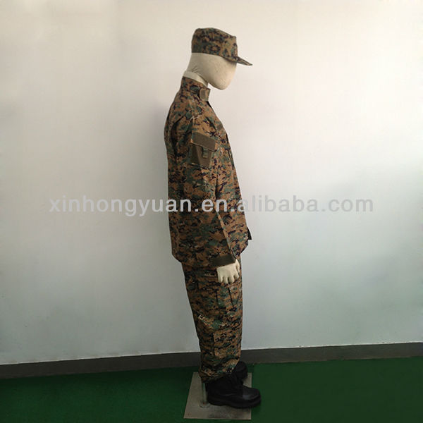 新しいデザイン2013綿３５％ポリエステル６５％陸軍の制服問屋・仕入れ・卸・卸売り