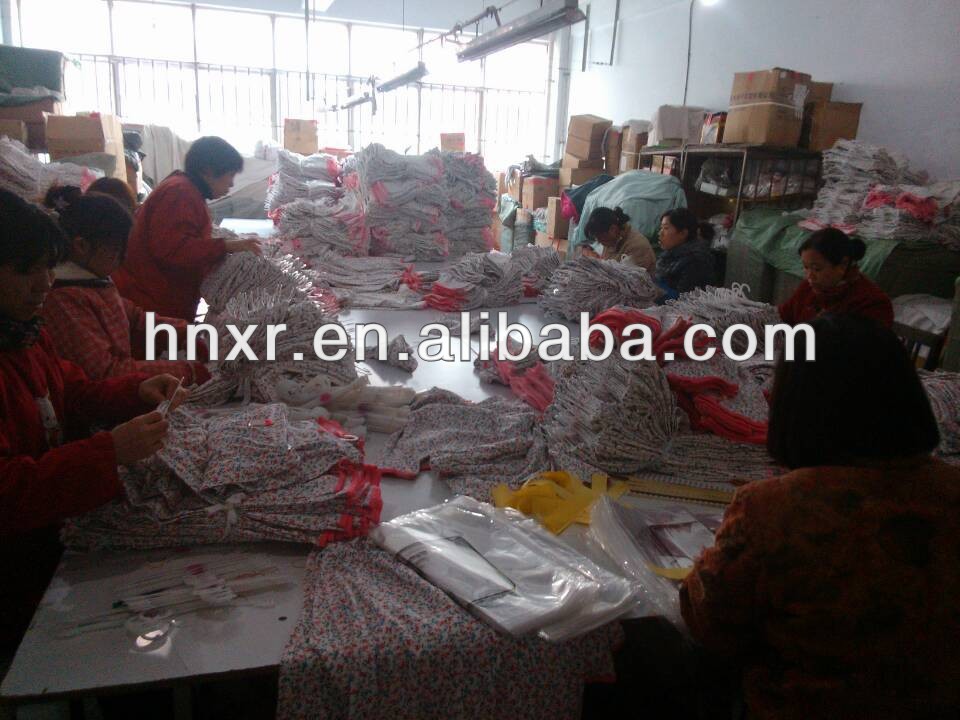 中国製造工場卸売100％綿プレーン赤ちゃんロンパース問屋・仕入れ・卸・卸売り