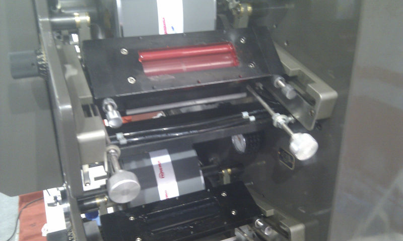 高速mhr-21b衣服のラベル印刷機( 2c+1c)仕入れ・メーカー・工場