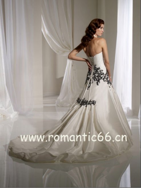 We are professional manufacture in wedding dresses wedding gowns