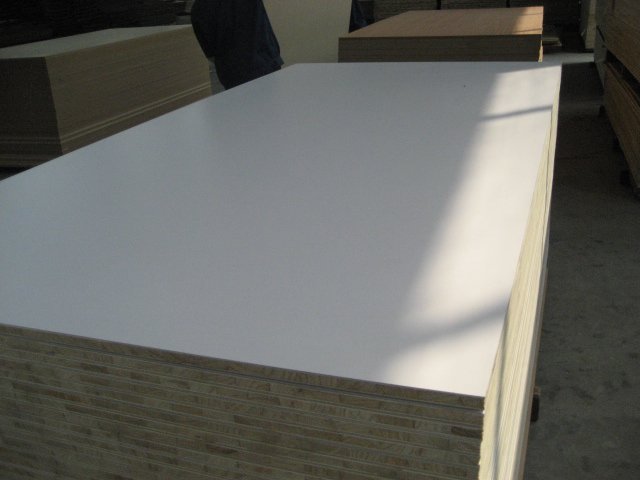 polyester blockboard3.jpg