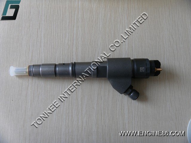 EC240BLC EC290BLC injection nozzle, common rail injector 0445120066, 20798114.jpg