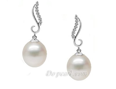 Silver Pearl Earrings