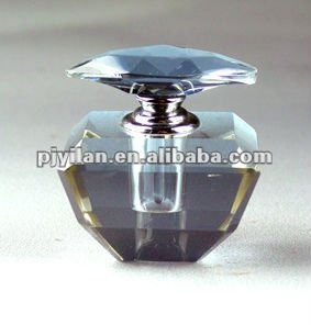 美しいボディクリスタル5ml車の香水瓶、 6ＭＬ、 10mlcapcity問屋・仕入れ・卸・卸売り