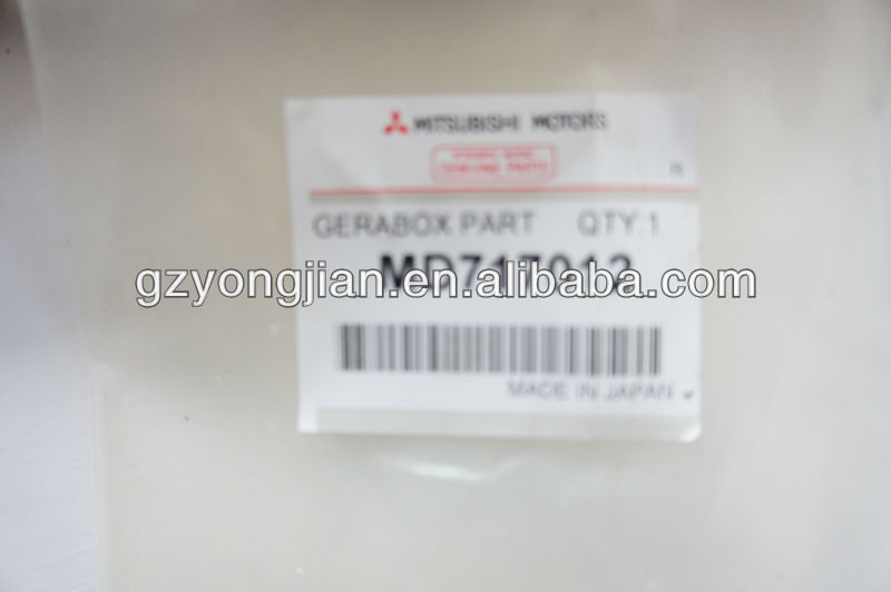 三菱Pajero積み込みL047G V32W 4G54 L200 K75T OEM MD717012のためのM/Tの主要なシャフト問屋・仕入れ・卸・卸売り