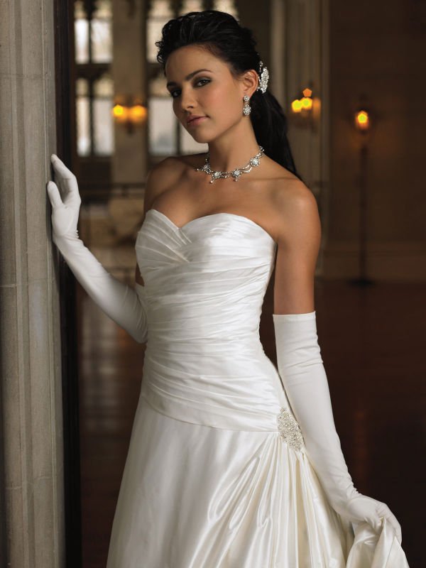 We are a professional wedding dresses design and manufacturing company
