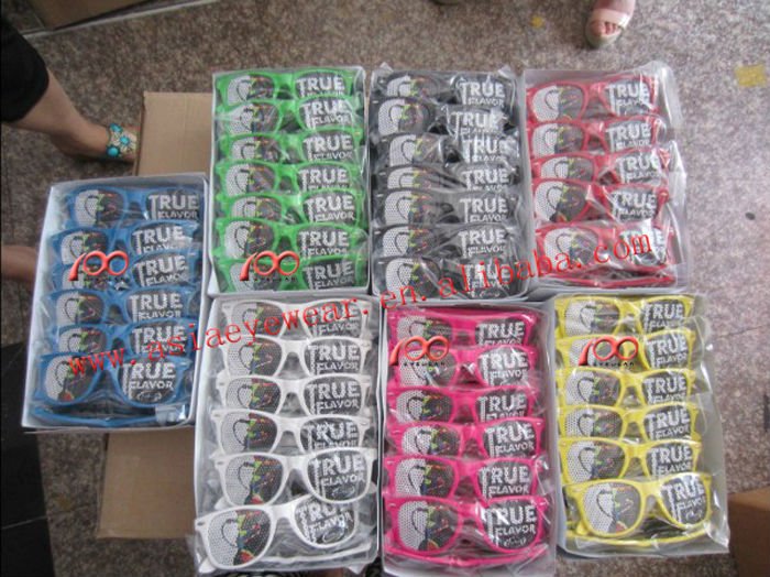 Sticker sunglasses with custom logo stickers pinhole lens sunglasses問屋・仕入れ・卸・卸売り