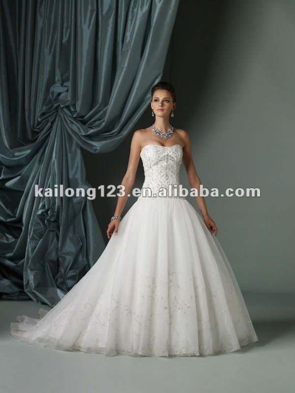 2012 Newest Strapless Swarovski Crystal Embroidery Wedding Dress