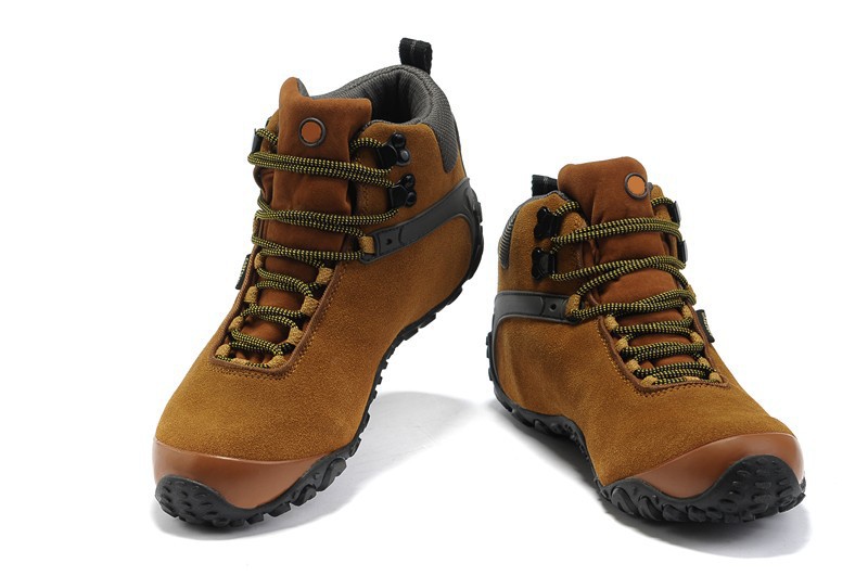 2014 New Suede Genuine Leather Men Hiking Shoes Plush Winter