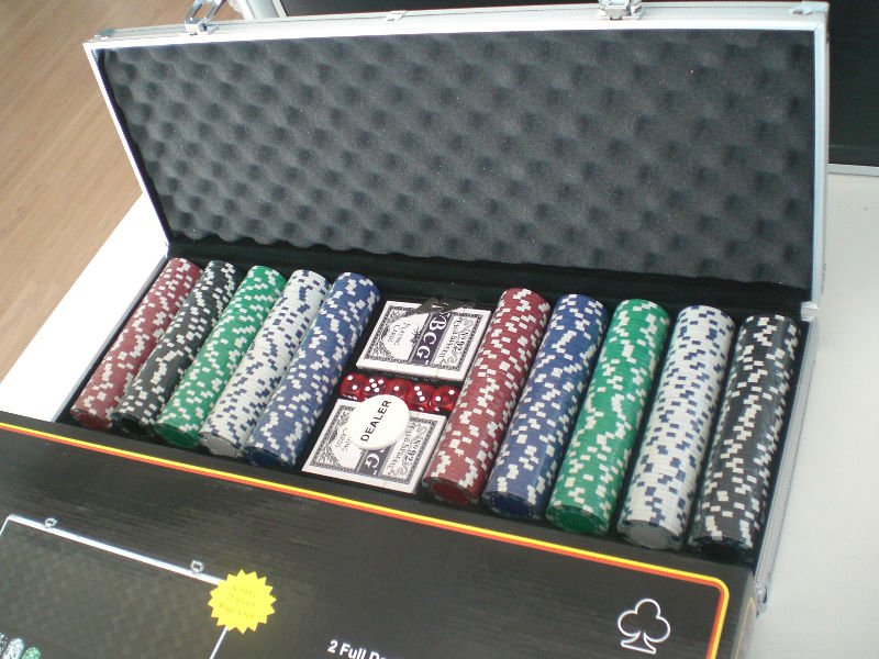 500pcs poker chip set india