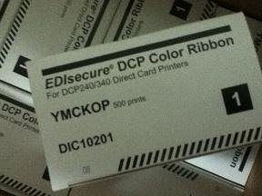 Ediのためのセキュアカラーリボンdcp240/340ダイレクトカードプリンタ、 ymckop、 dic10201、、 500版画、 16個/lot、 送料無料問屋・仕入れ・卸・卸売り