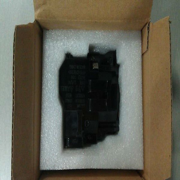 Projector Replacement Lamp ELPLP39 for model EMP-TW1000; EMP-TW2000; EMP-TW700; EMP-TW980; HOME CINEMA 1080,etc.問屋・仕入れ・卸・卸売り