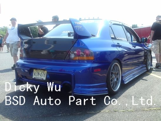 The Body kit fit the 0306 Mitsubishi Evo8 9 The Veilside Style we also 