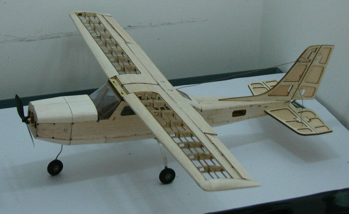 cessna model airplane kits