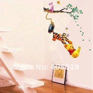 Winnie the Pooh Tree Piglet (2)