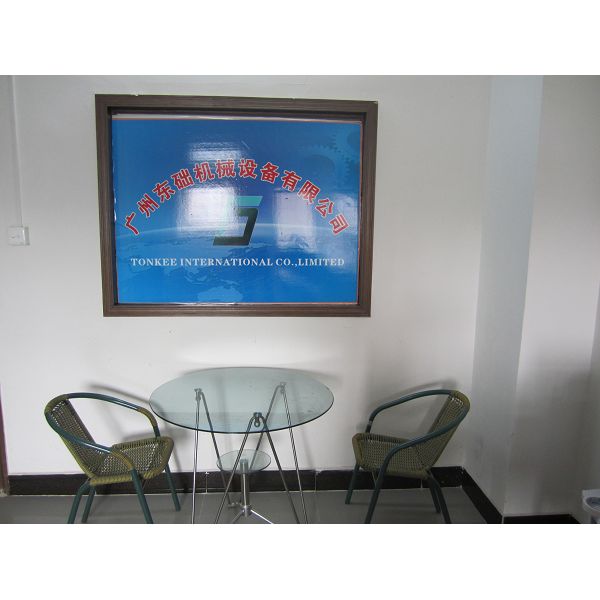 office 2(001).jpg