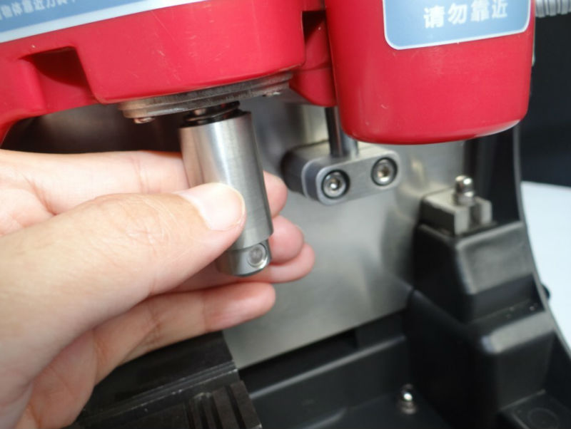 Automated/automatic X6 key cutting machine better than Silca key cutting machine
