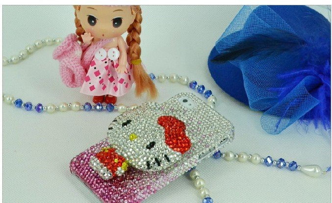 Free shipping of lovely 3D hello kitty design shiny diamond case/cover for iphone4/4s! crystal case for iphone!