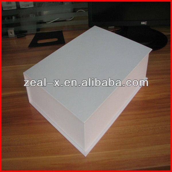 Fascinating Design Rigid Cardboard Red Wine Box With Frabic Inner Tray