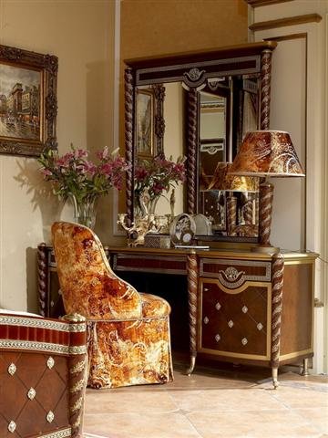 Bedroom Furniture Italian on Antique Bedroom Furniture   Buy Classic Bedroom Furniture Italy