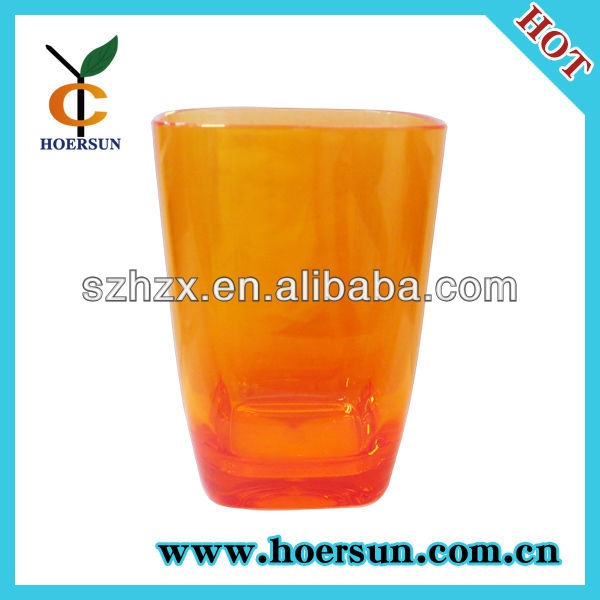 Colored plastic beer cup with a cap.jpg