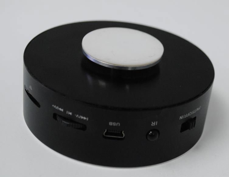 サポートtfカードリモコンと/5wポータブル振動スピーカーfmラジオ問屋・仕入れ・卸・卸売り
