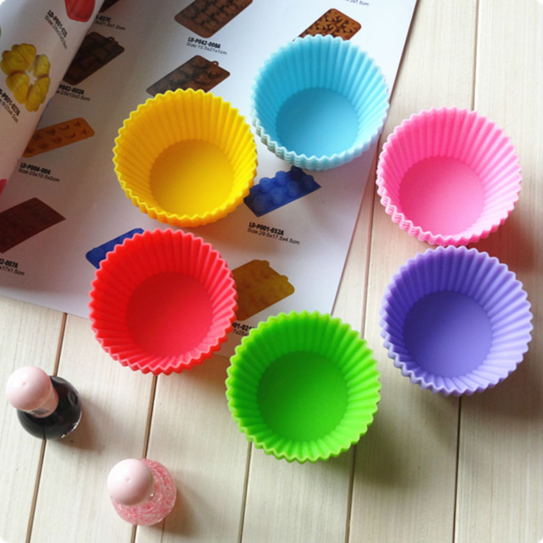 Silicone Cup Cake/ Muffin Baking Tray/Mold