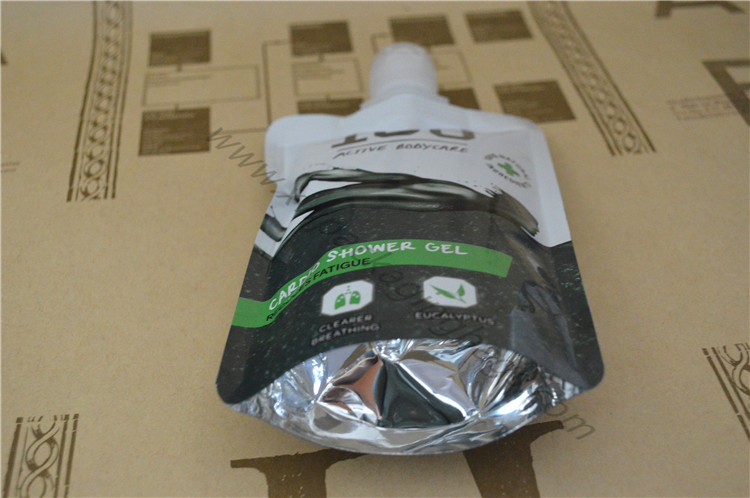 stand up pouches with spout