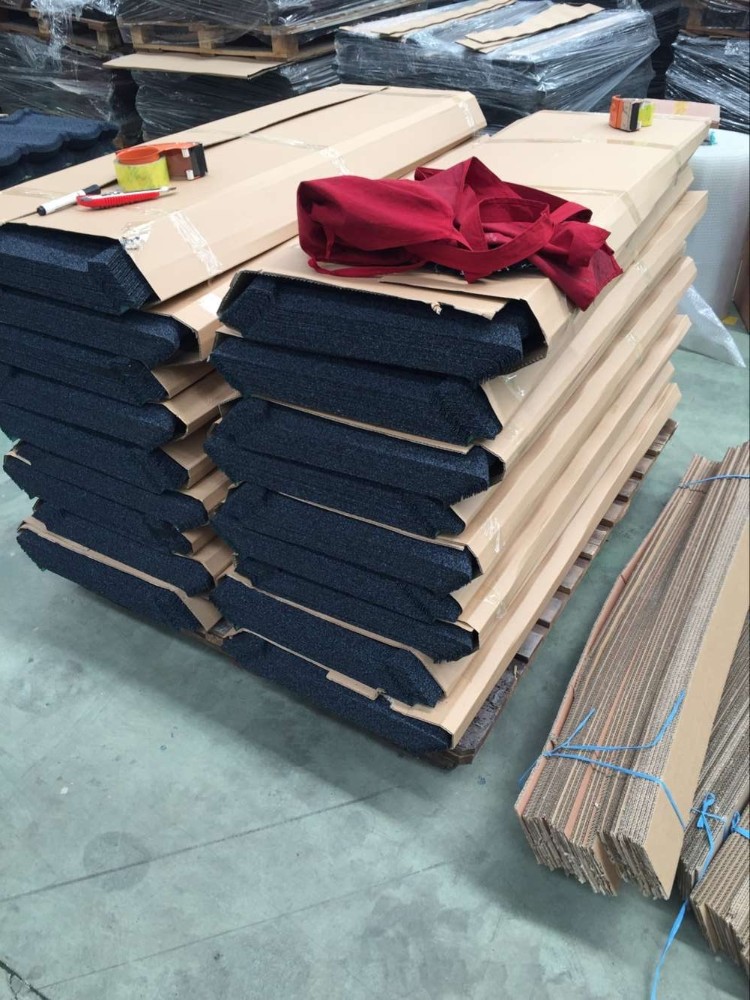 Arena de color recubierto teja de techo/acero revestido de piedra