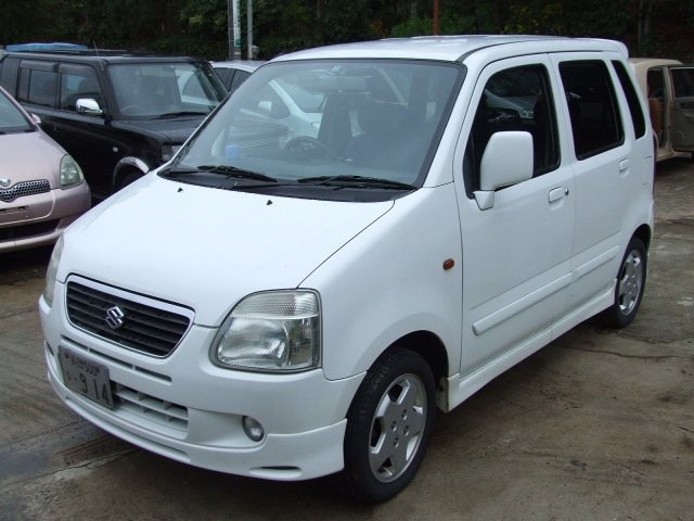 See larger image: Used Car Suzuki Wagon R Wide 1000cc. AT