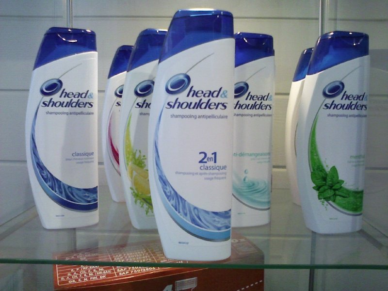 See larger image HEAD SHOULDERS SHAMPOO See larger image HEAD SHOULDERS SHAMPOO