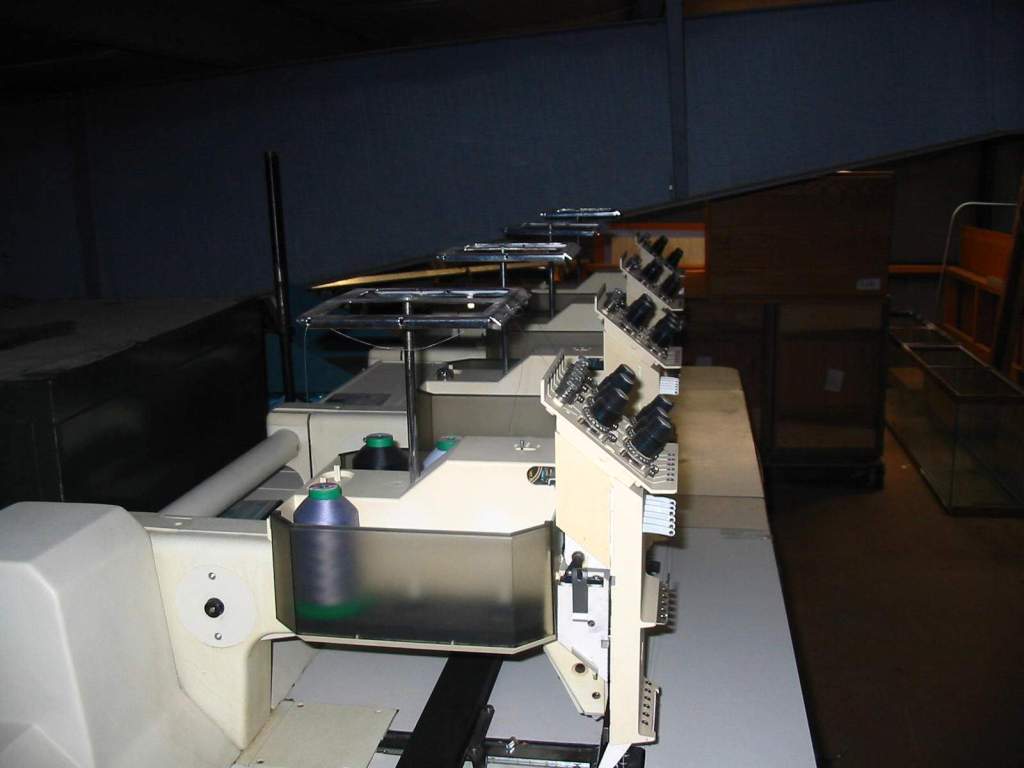 Melco Amaya Bravo 16 Needle Hoop Embroidery Machine Melco Amaya Bravo 16 Needle Hoop Embroidery Machine