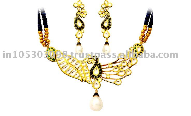 Kundan Pendants