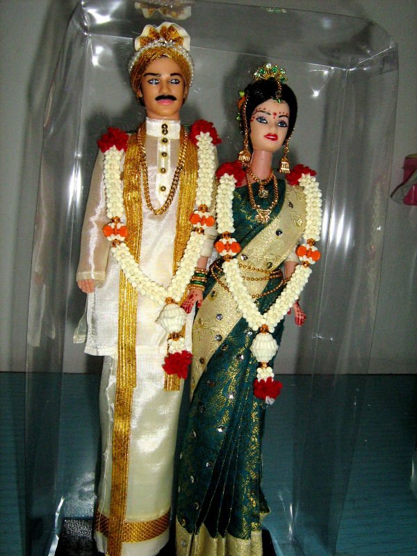 See larger image INDIAN WEDDING COUPLE DOLLS