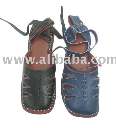 Designer Shoe Sale on Designer Indian Shoes  Ladies Slippers Sales  Buy Designer Indian