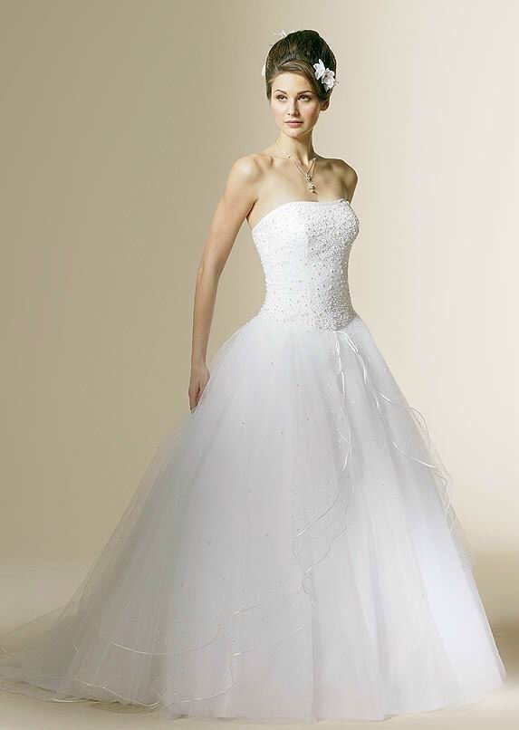 See larger image Wedding Gown HS009 Add to My Favorites